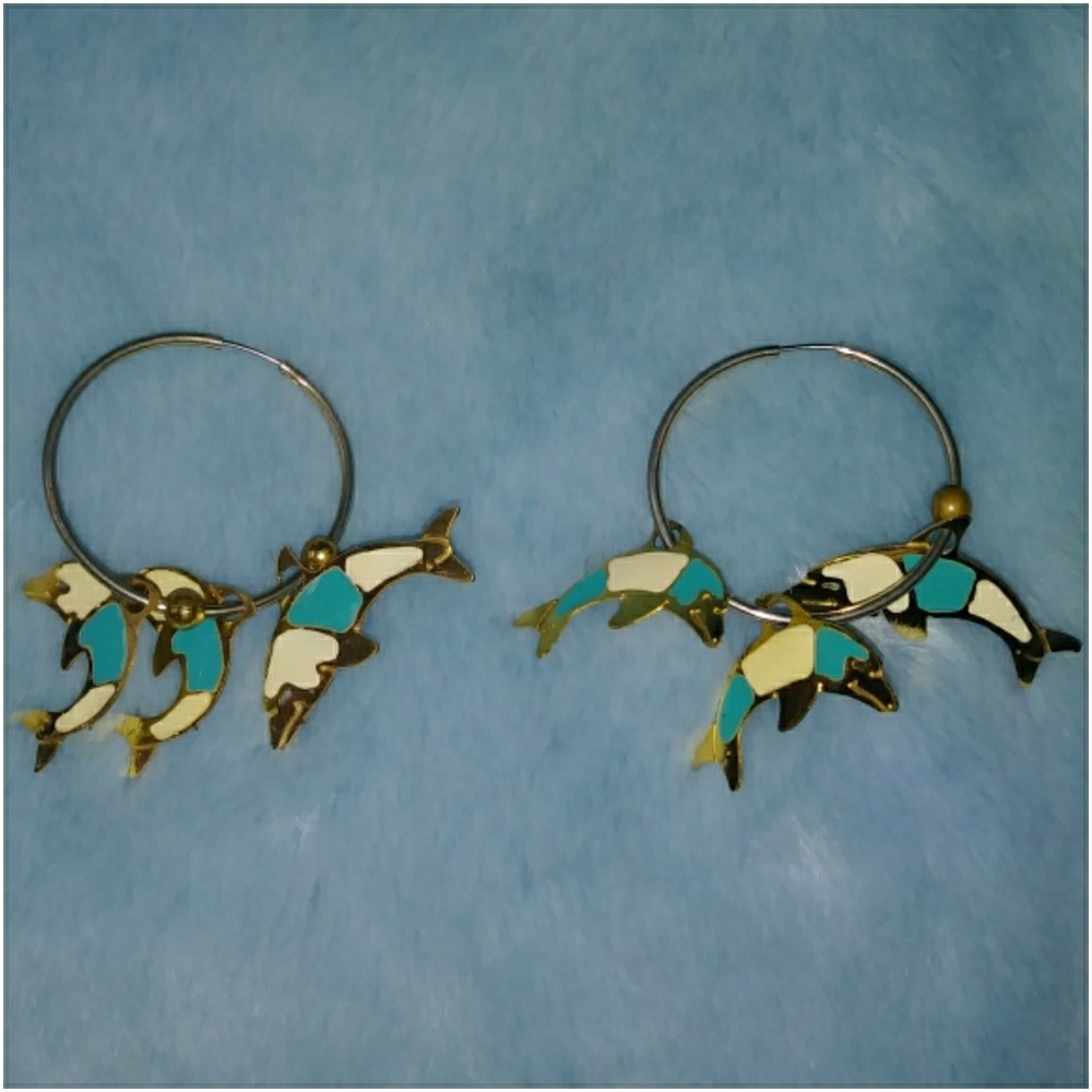 🌼Dolphin Hoop Earrings